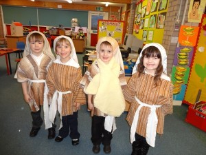 Nativity & Calendar 008