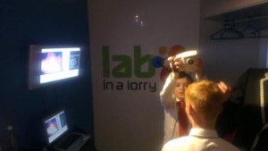 DGS Pupils learn about colour and cameras 3